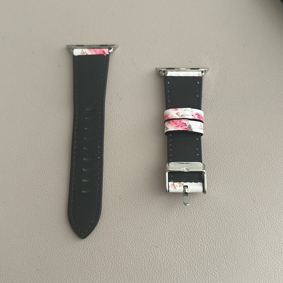 Wildflower Apple Watch band. Never worn. - Picture 3 of 3